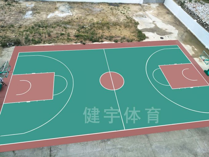 深圳市清水路湖南光合作用商贸有限公司篮球场施工